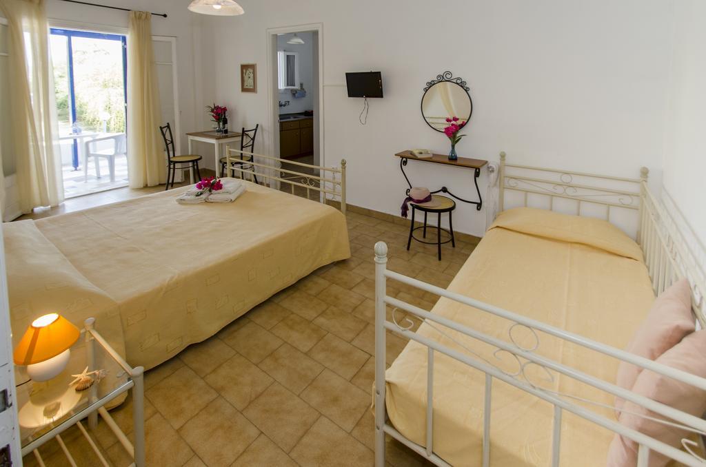 Elena Apartments Pollonia Zimmer foto